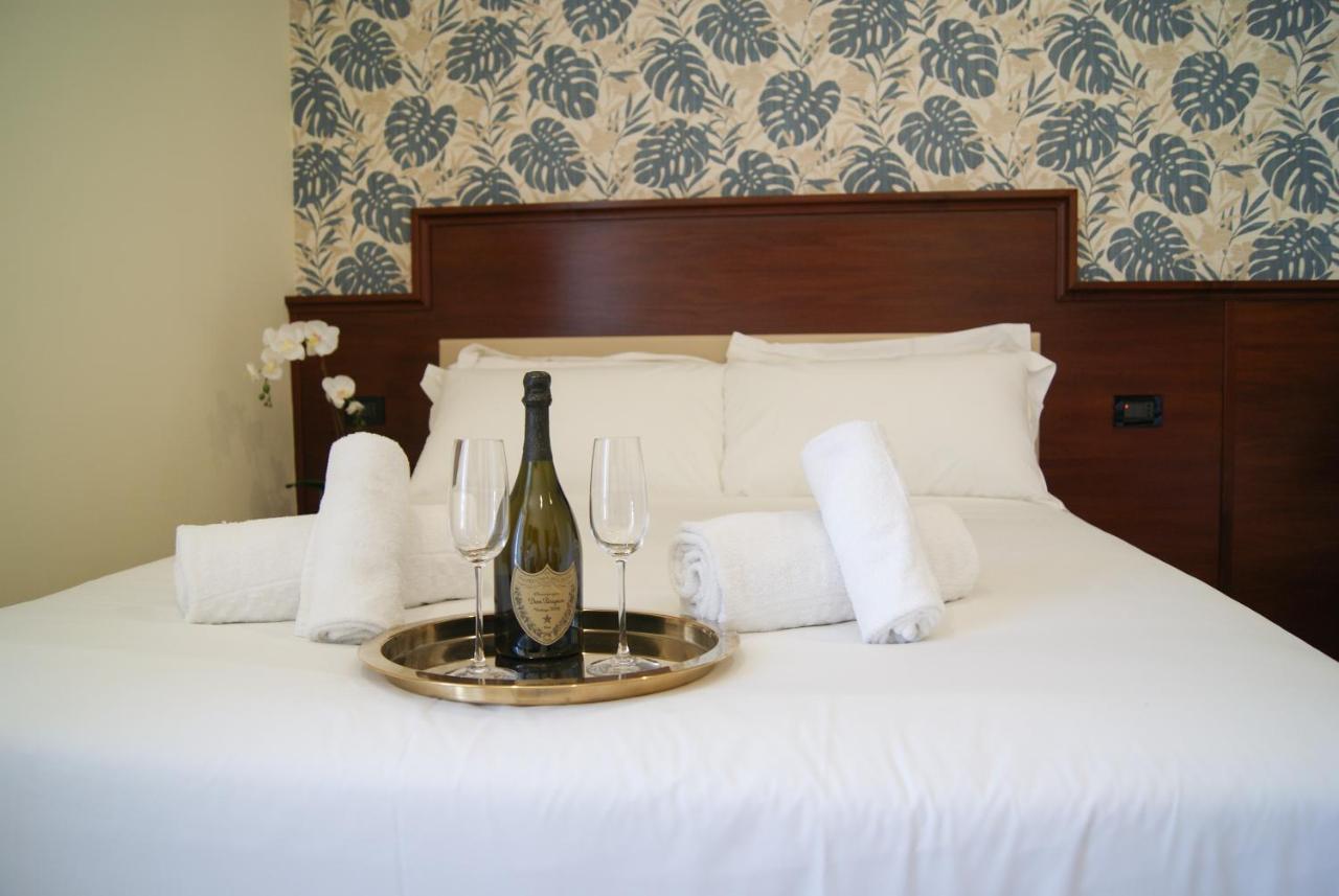 Hotel Glam Luxury Roma Exterior foto